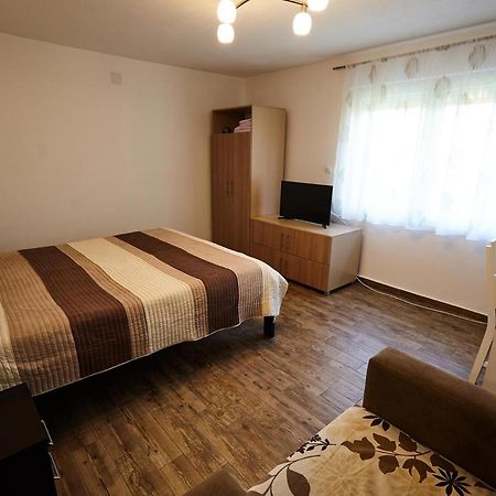 Apartment Azulmburgo Vrnjačka Banja Eksteriør billede